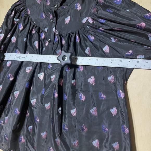 Tuckernuck Metallic Floral Jacquard High Neck Blouse – Size M - Picture 4 of 7